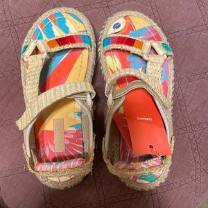 NWT FARM Rio colorful toucan sandals